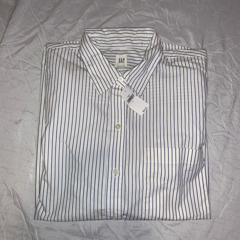 BRAND NEW GAP DRESS SHIRT